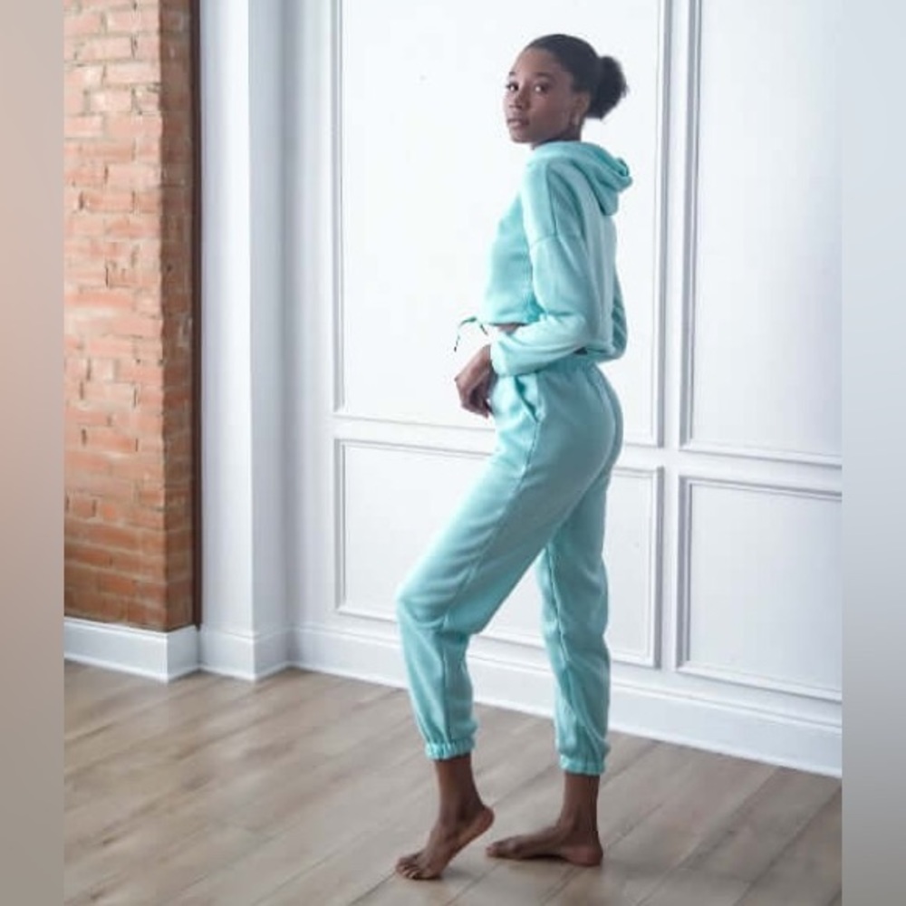 Cropped Hoodie and Sweat Pants Set